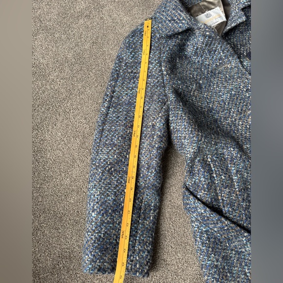 Vintage Aquascutum London Blue-Gray Tweed Overcoat with Matching Scarf - Picture 9 of 9